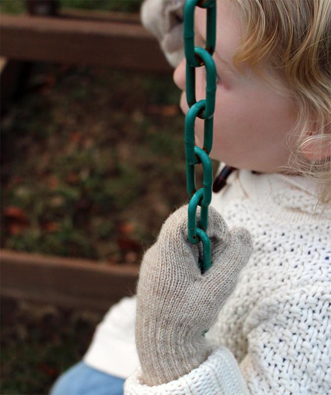 Kid's Alpaca Mittens – Soft, Warm, and Perfectly Crafted